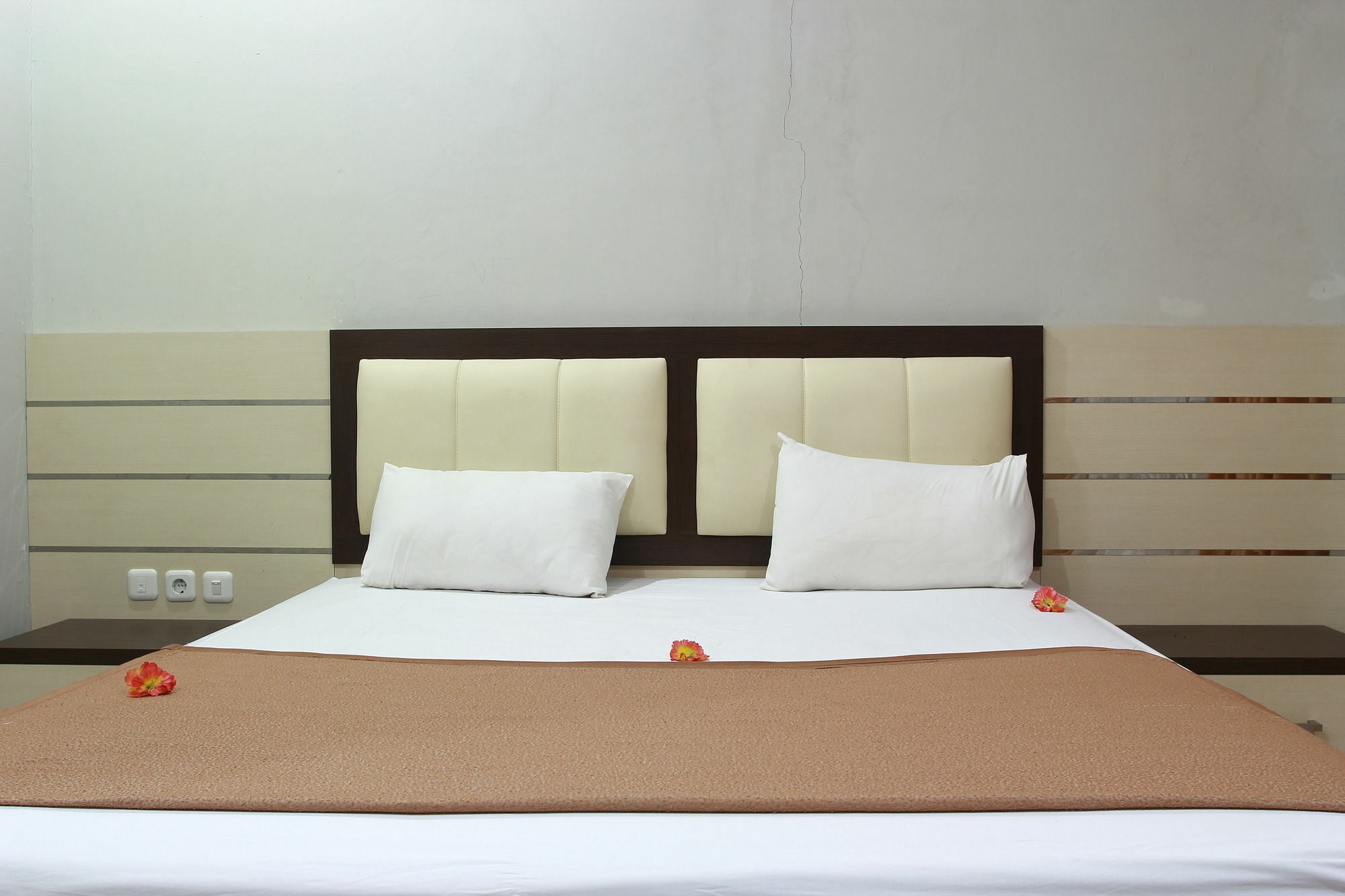 Puri Senggigi Hotel Mangsit Exterior photo