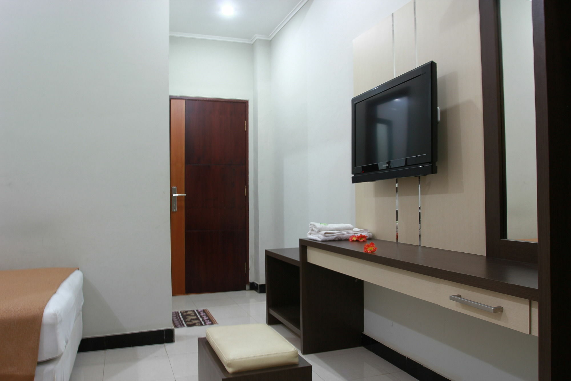 Puri Senggigi Hotel Mangsit Exterior photo